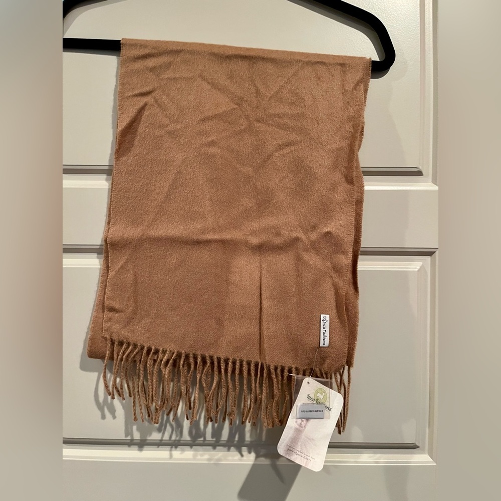 Tan Brown Baby Alpaca Fringe Scarf NWT One Size